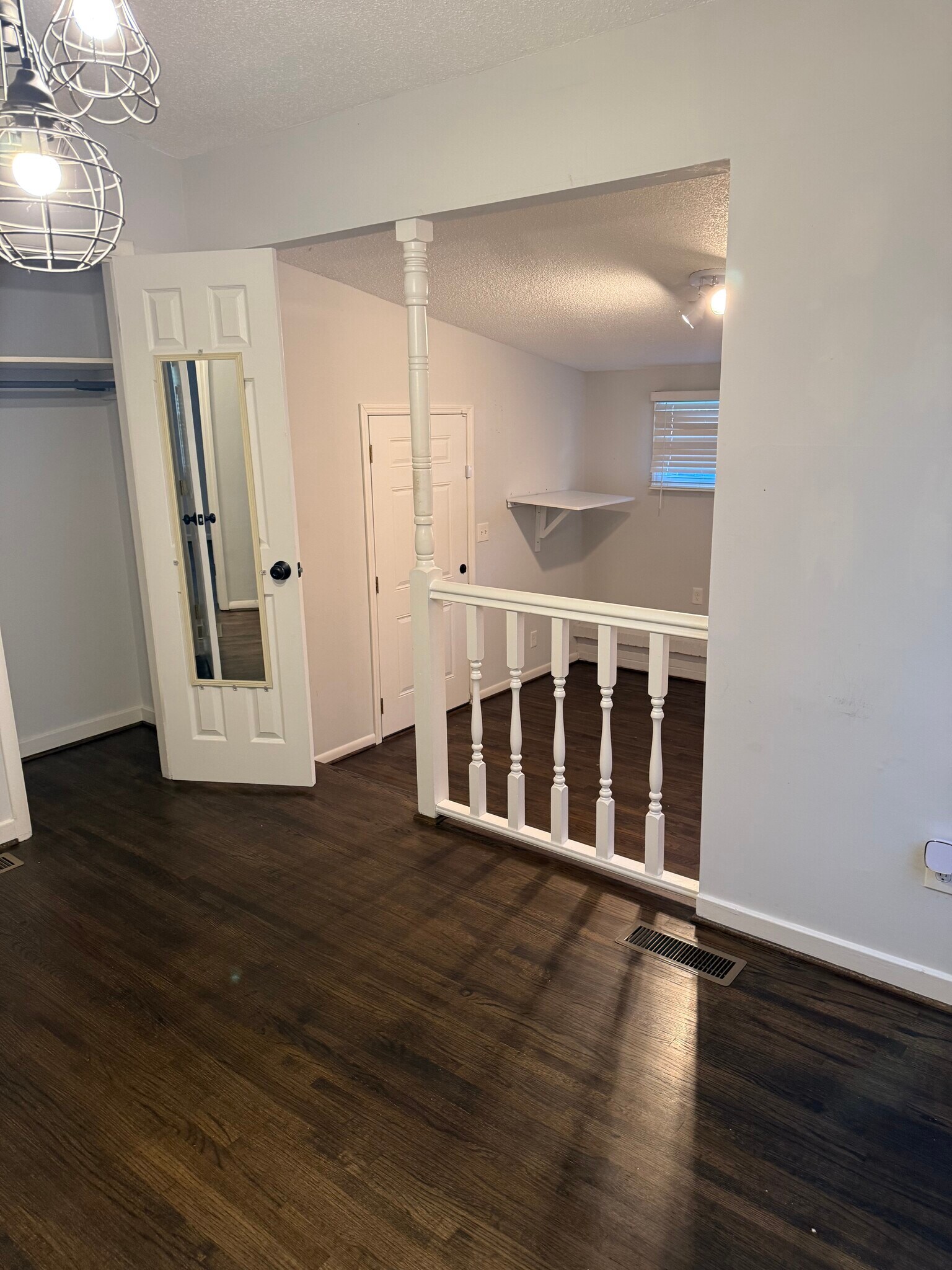 Building Photo - 1117 Montclair Rd