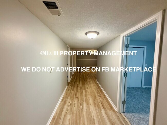 Building Photo - 1482 W Prairie Terrace