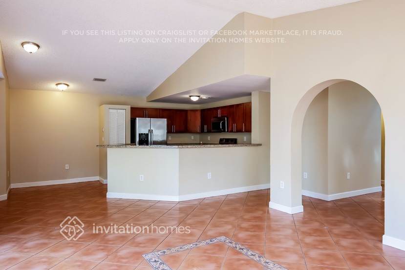 Building Photo - 5062 SW 154th Pl