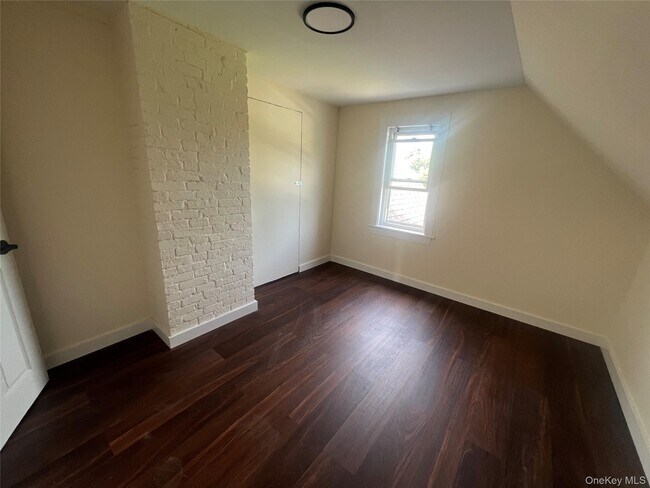 Building Photo - 62 Woodland Ave