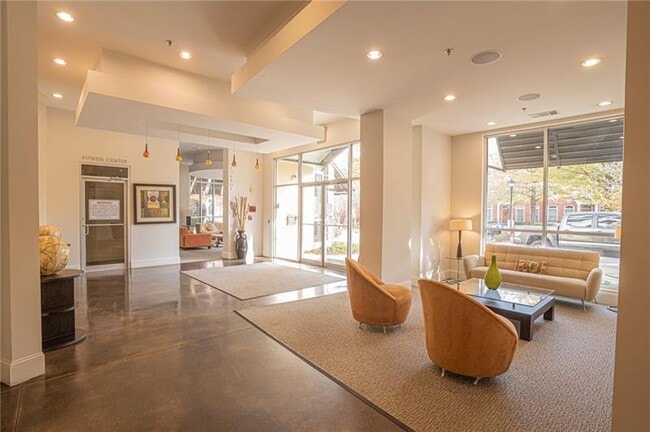 Building Photo - 870 Inman Village NE Pky