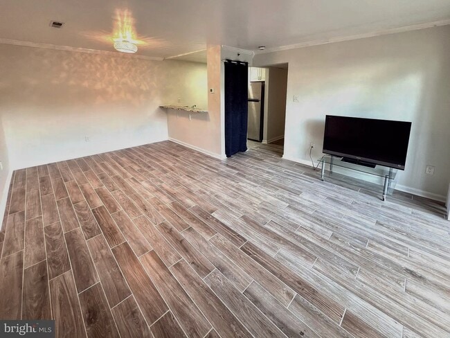 Building Photo - 1260 Sugarwood Cir