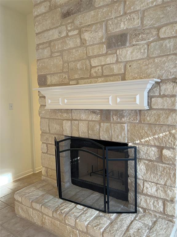 Building Photo - 10 Troon Dr