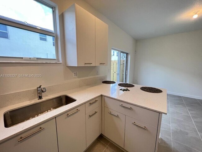 Building Photo - 12612 NW 23rd Pl