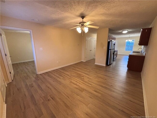 Building Photo - 2713 Whitwell Pl