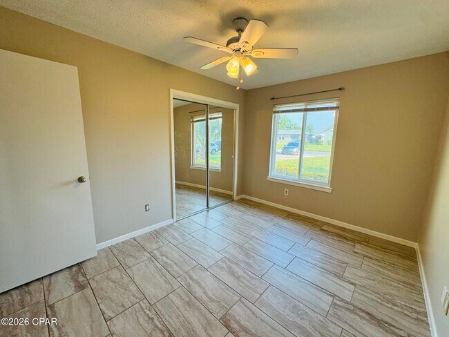 Building Photo - 130 Derby Woods Dr