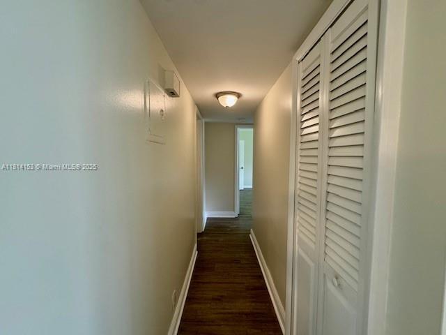 Building Photo - 3123 Oakland Shores Dr