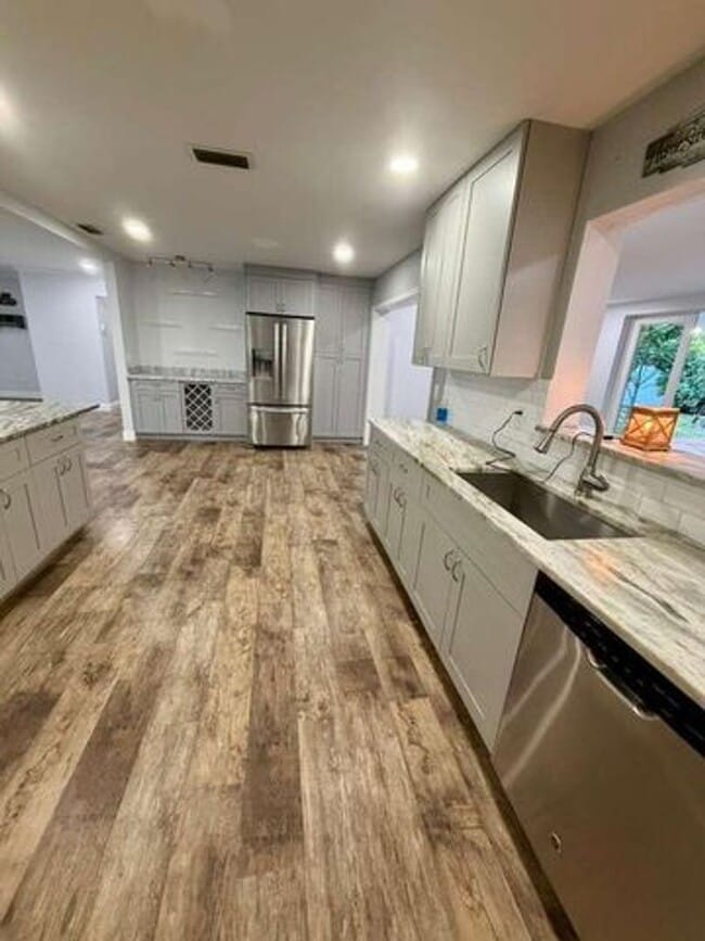 Building Photo - 4433 Foss Rd