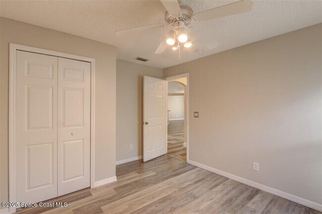 Building Photo - 680 Wickham Lakes Dr
