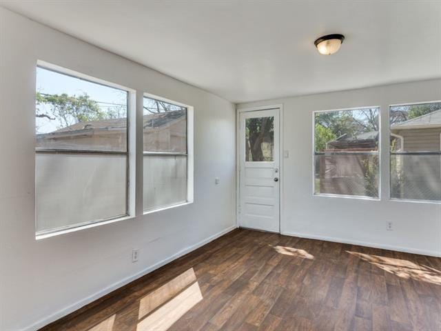 Building Photo - 5433 Thomas Ln