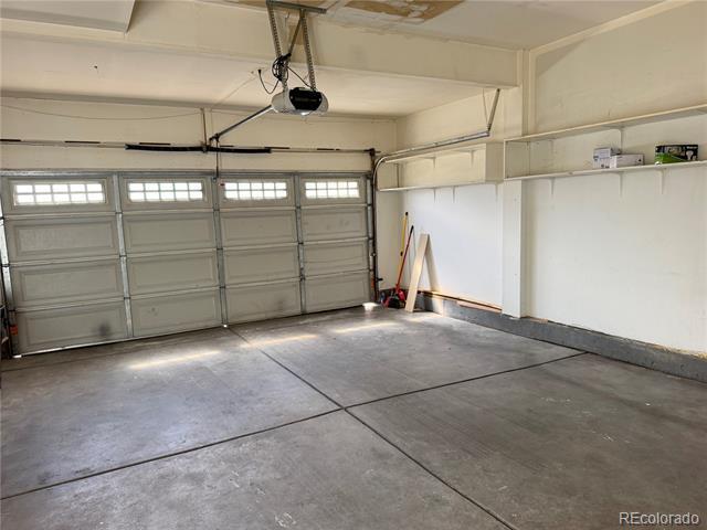 Building Photo - 11376 Jersey Dr