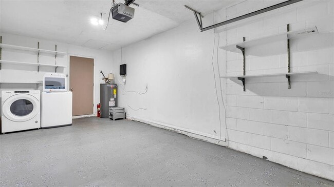 Building Photo - 6813 S Gabrielle St