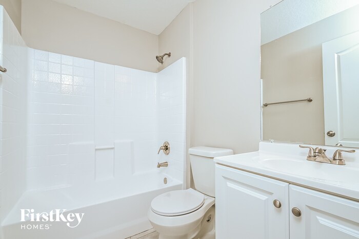 Building Photo - 8457 Quarter Horse Dr