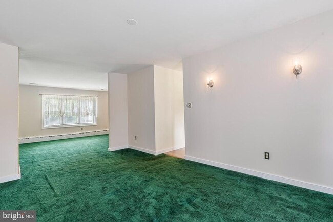 Building Photo - 3554 N Sugan Rd