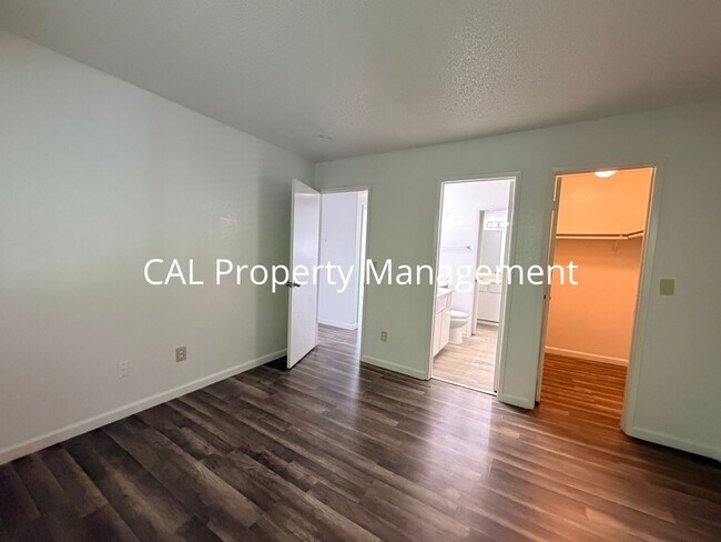 Building Photo - 1791 Cherokee Dr