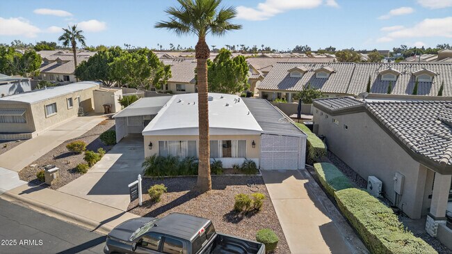 Building Photo - 5807 E Leonora St