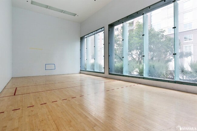 Building Photo - 201 Harrison St