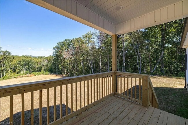 Building Photo - Earn Wealth While Leasing - Like a Homeowner - Lease to Own