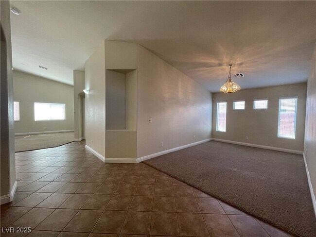 Building Photo - 6224 Dara St