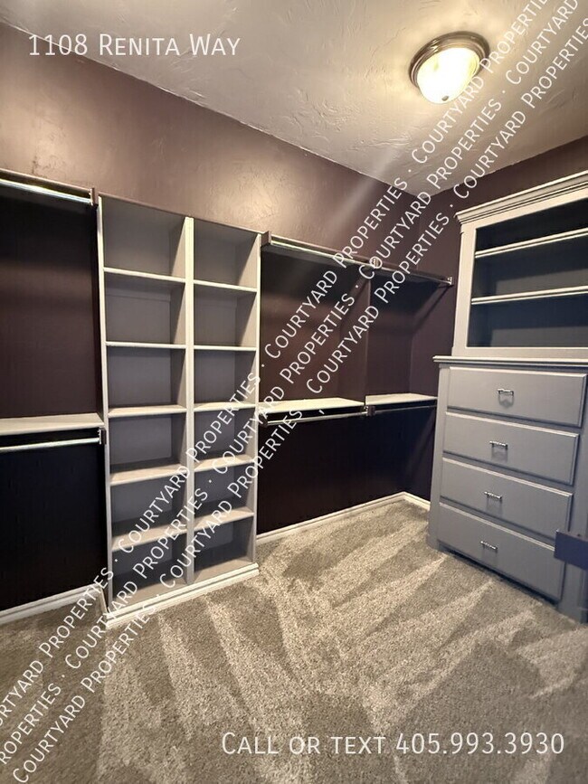 Building Photo - 1108 Renita Way