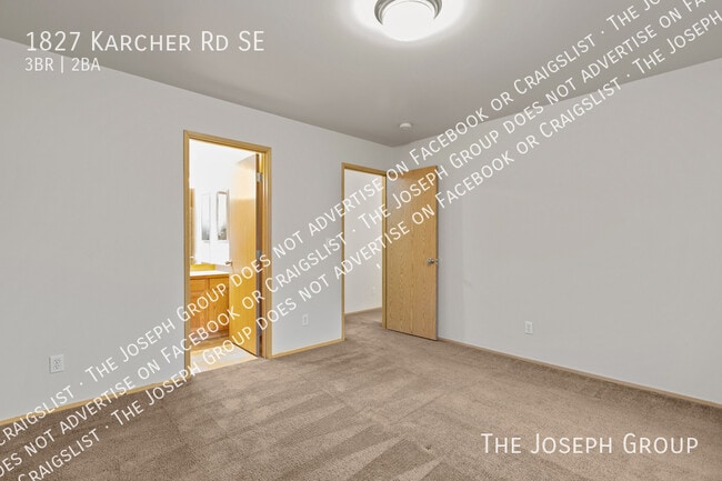 Building Photo - 1827 Karcher Rd SE