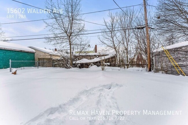 Building Photo - 15602 Walden Ave