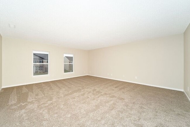 Building Photo - Large 4 Bedroom and Brownsburg Schools!