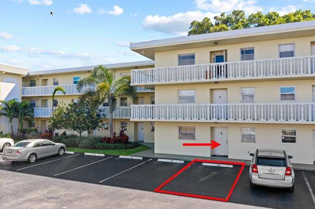 Building Photo - 1100 Ponce De Leon Cir