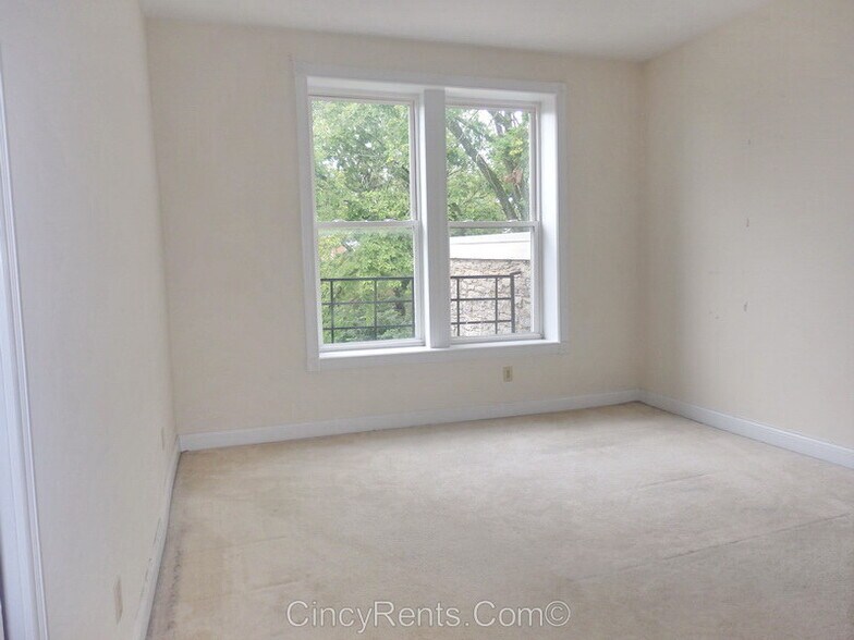 Building Photo - 2155 Fulton Ave