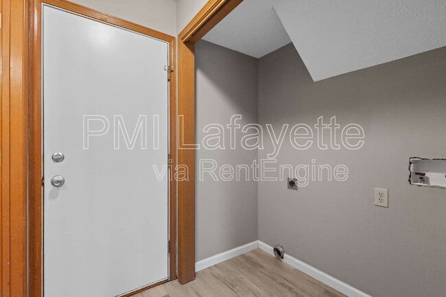 Building Photo - 5009 Trotter Dr