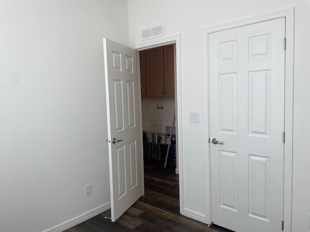 Building Photo - 6770 W State Rte 89A