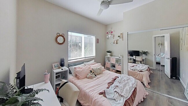 Building Photo - 5138 Alumni Pl