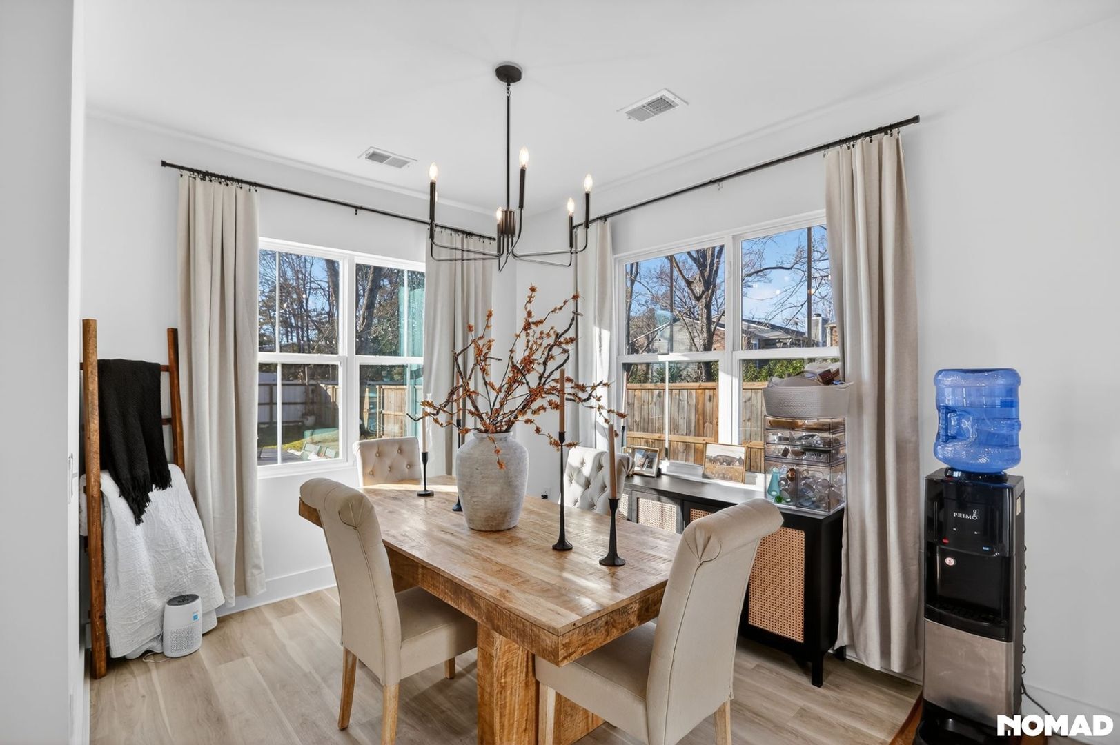 Building Photo - 8705 Jenny Lind St