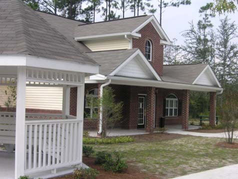 Building Photo - The Pines at Willowbrook
