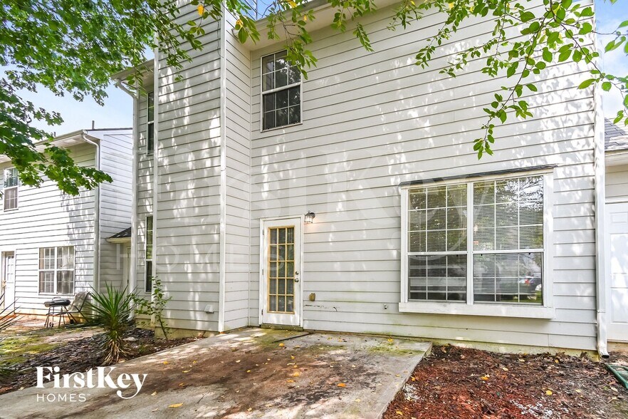 Building Photo - 4302 Ravenwood Dr