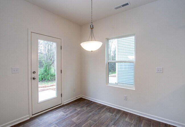 Building Photo - 14082 Clayborn St