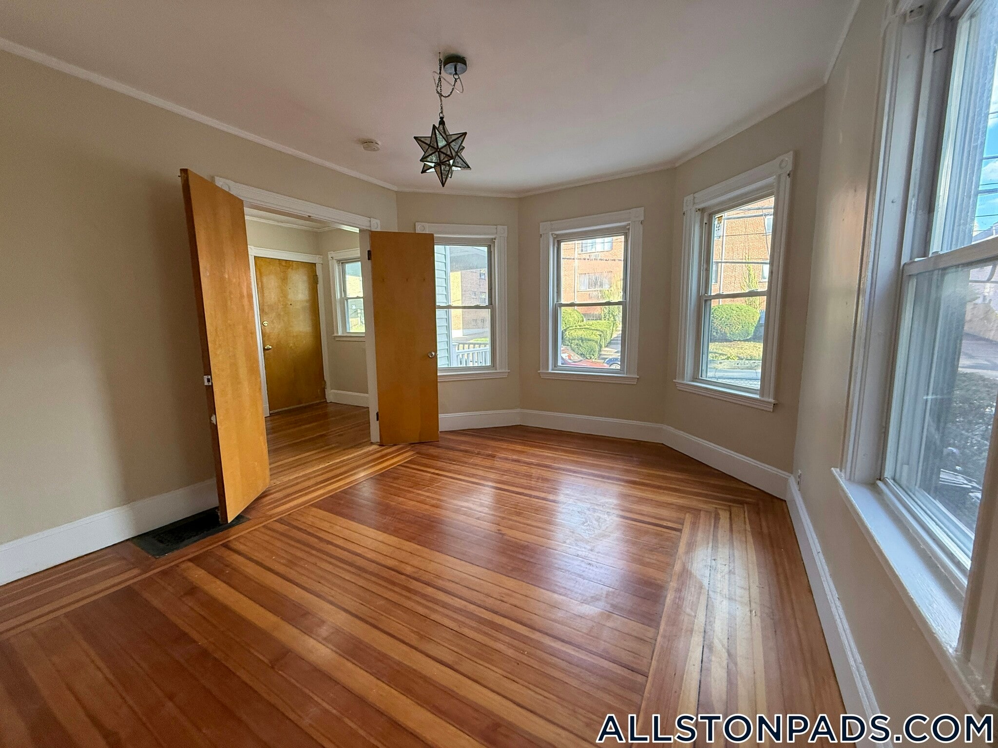 Building Photo - 35 Allston St