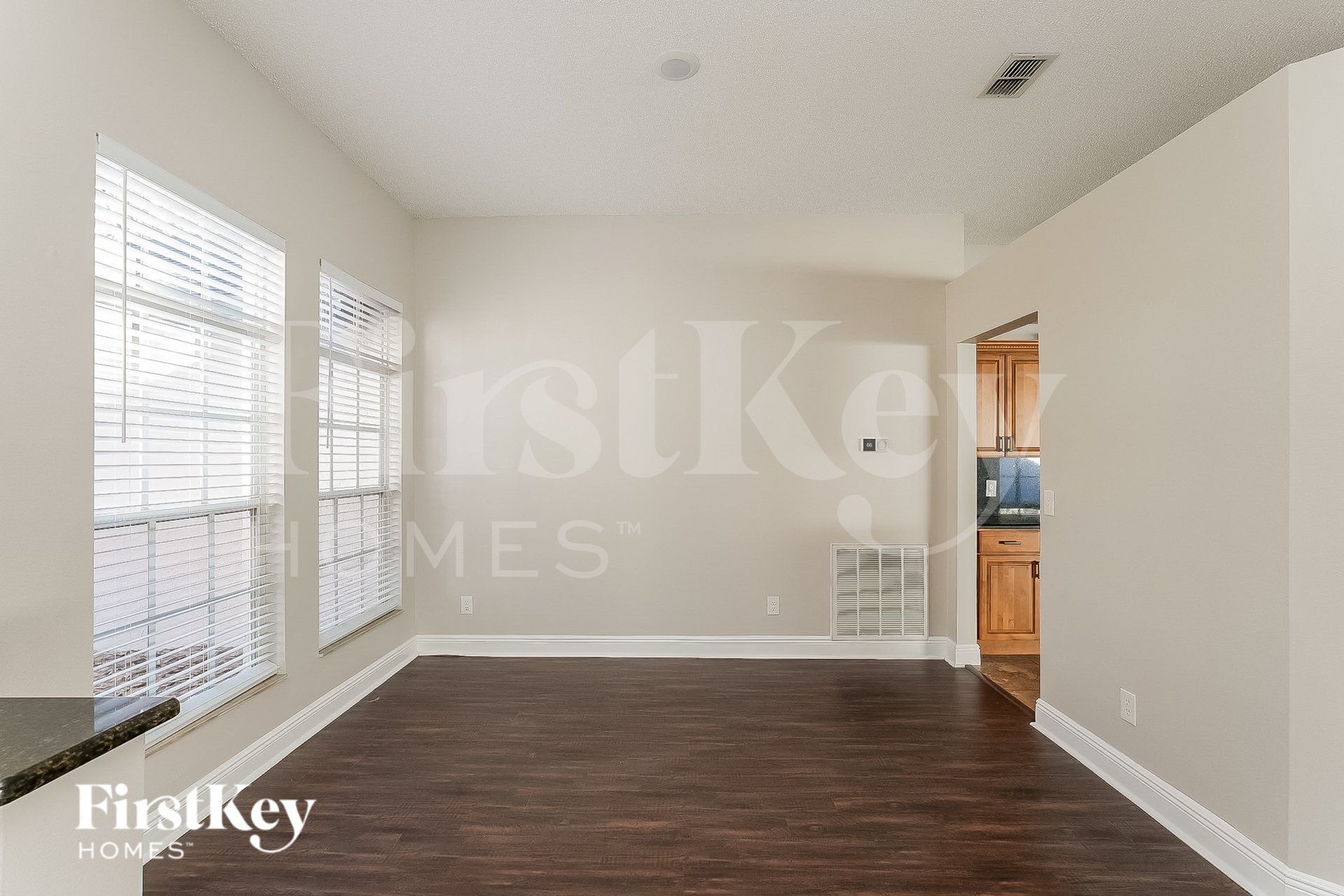 Building Photo - 28721 Cottagewood Dr