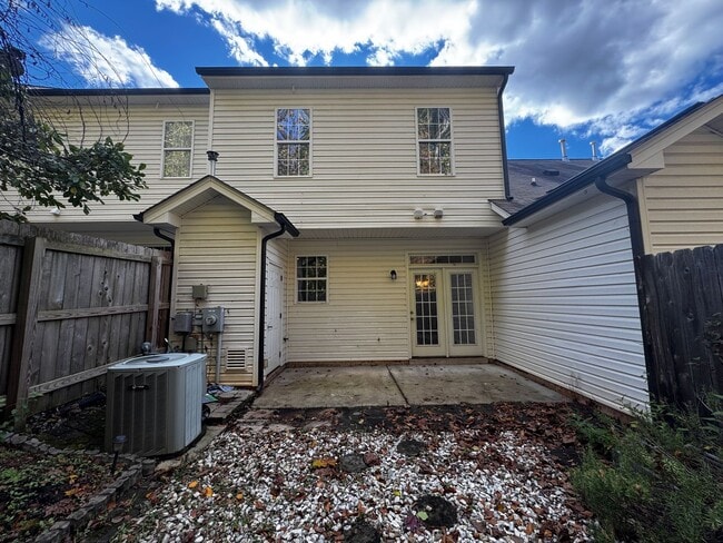 Building Photo - 46 Nandina Dr