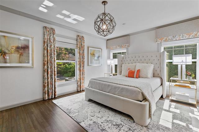 Building Photo - 5921 Kenwood Ave