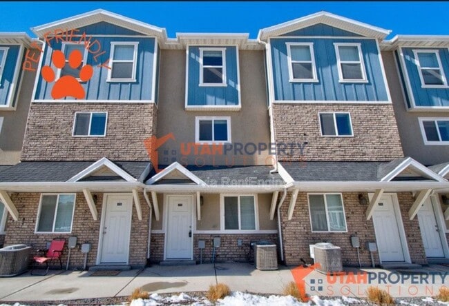 Building Photo - 8172 Broken Spoke Ln