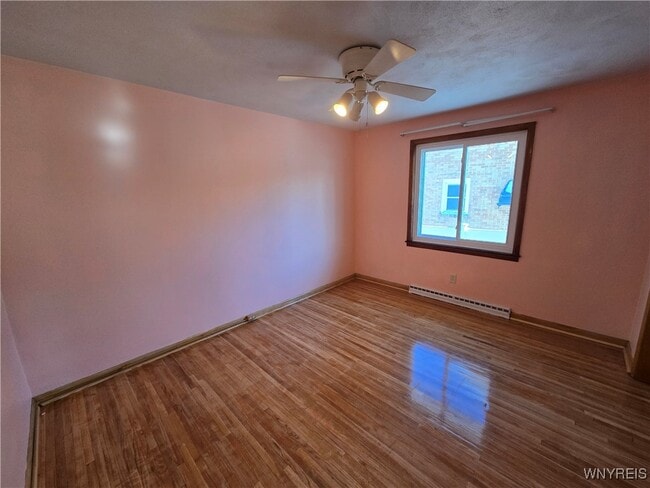 Building Photo - 39 Lennox Ave