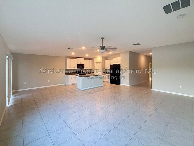 Building Photo - 3805 Romano Busciglio St