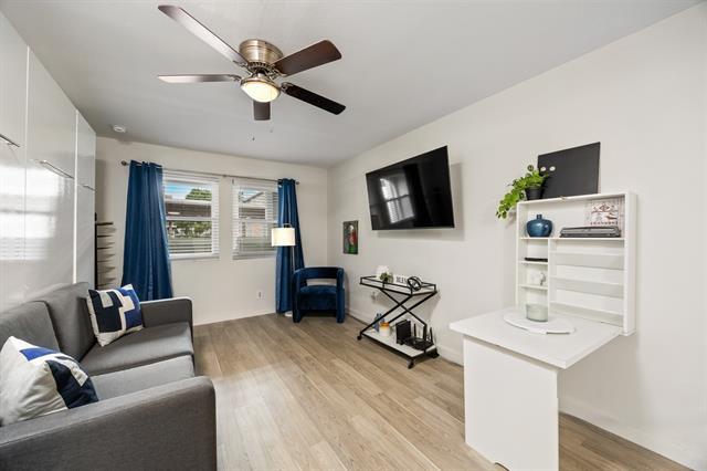 Building Photo - 5003 Skillman St