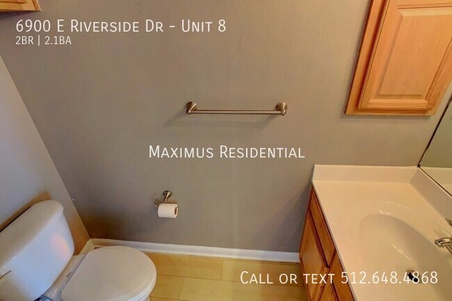 Building Photo - 6900 E Riverside Dr