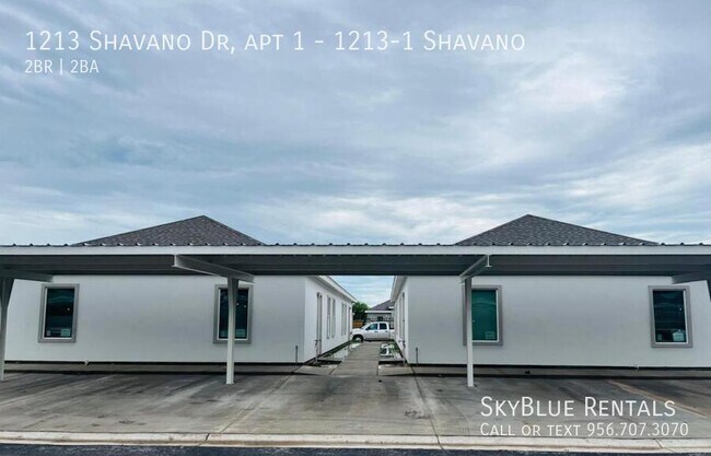 Building Photo - 1213 Shavano Dr