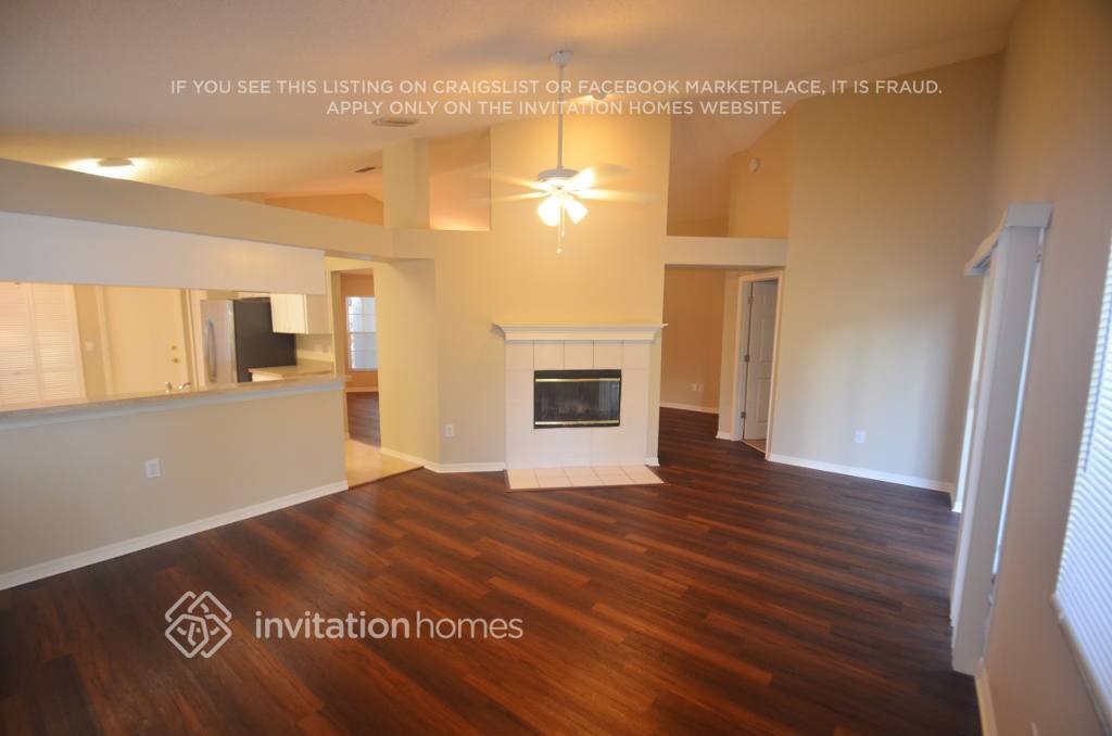 Building Photo - 1327 Windjammer Pl