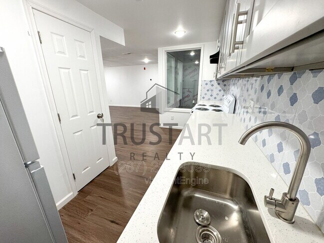 Building Photo - 2317 N 15th St