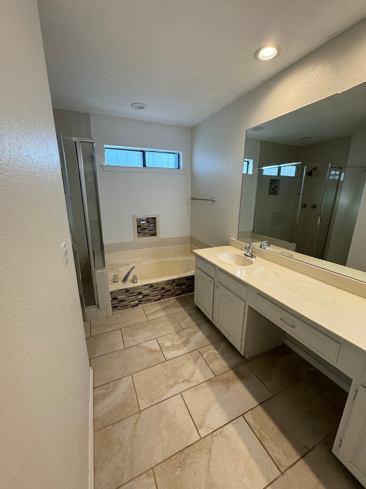 Building Photo - 5100 Verde Valley Ln