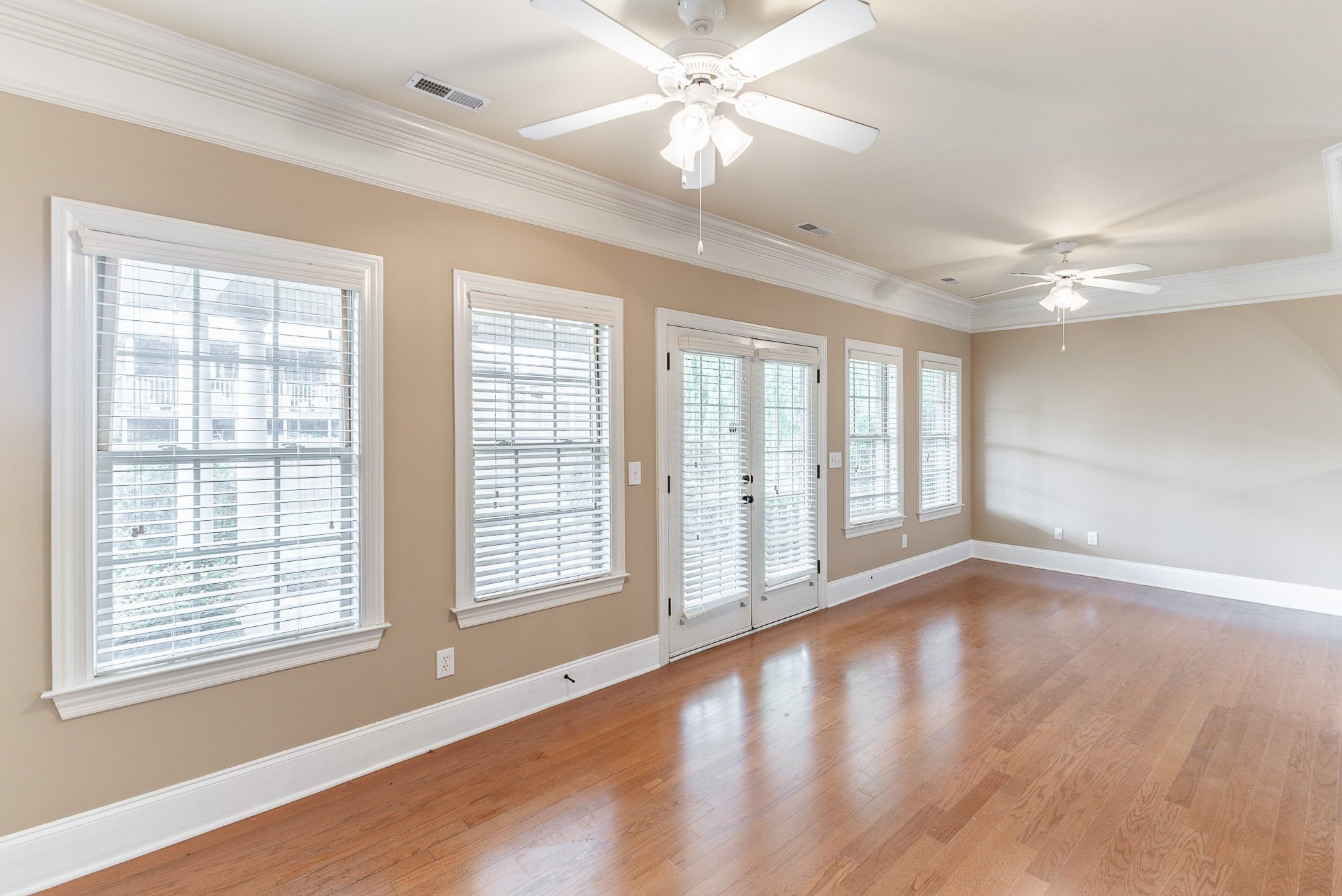 Building Photo - 105 Blanca Dr